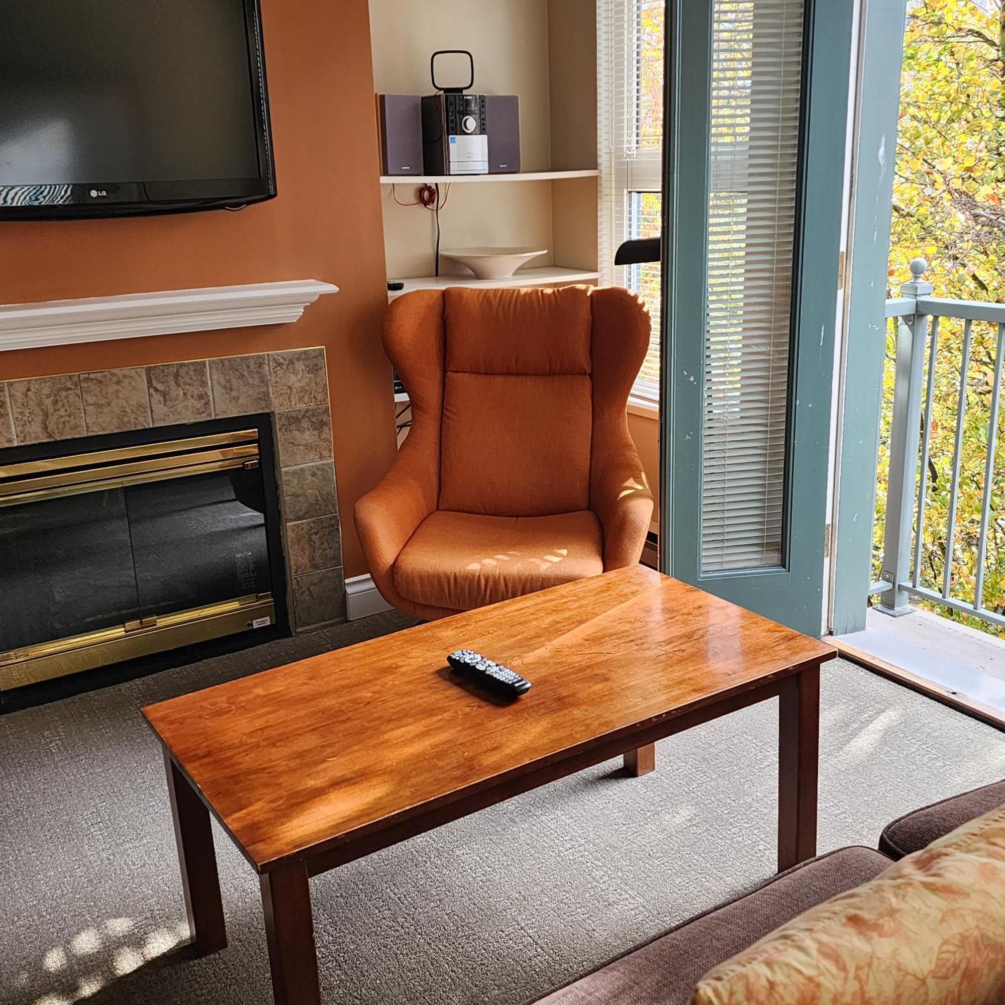 Times Square Suites Hotel Vancouver Eksteriør billede